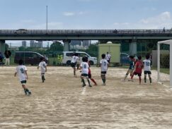 C8AB5251-144A-4521-BAA4-869F1A8345F3